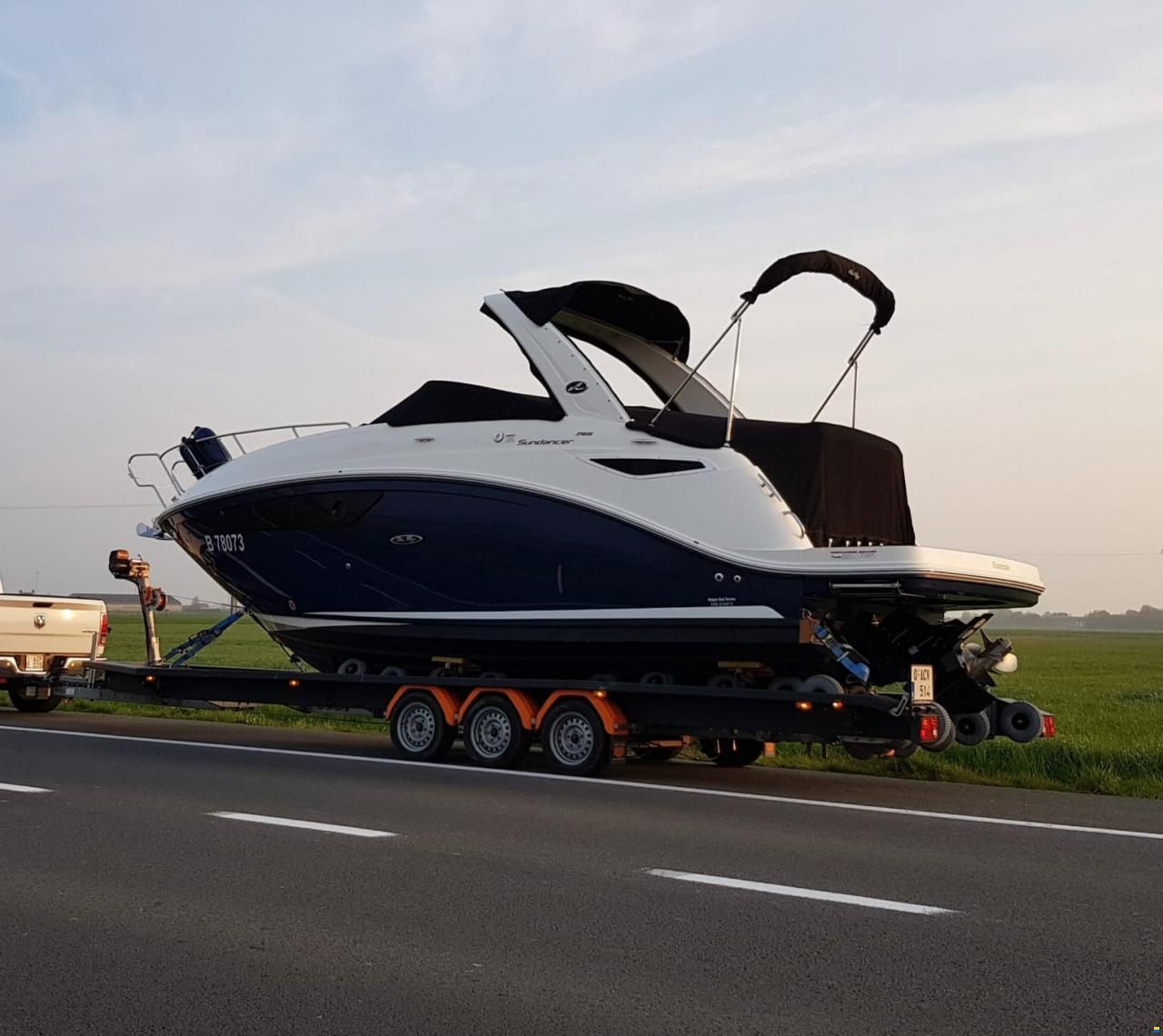 Sea Ray Sundancer 265