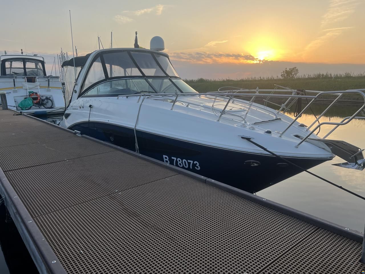 Sea Ray Sundancer 265