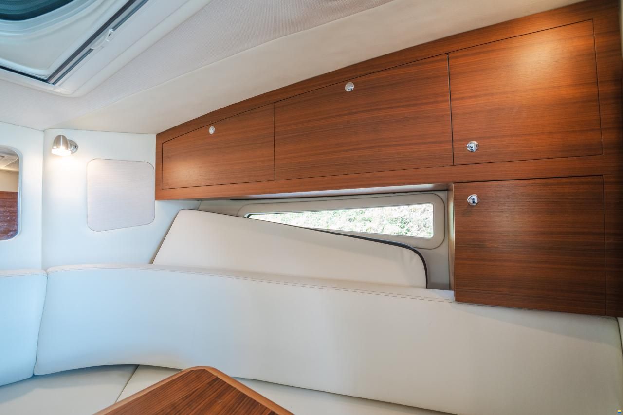 Sea Ray Sundancer 265