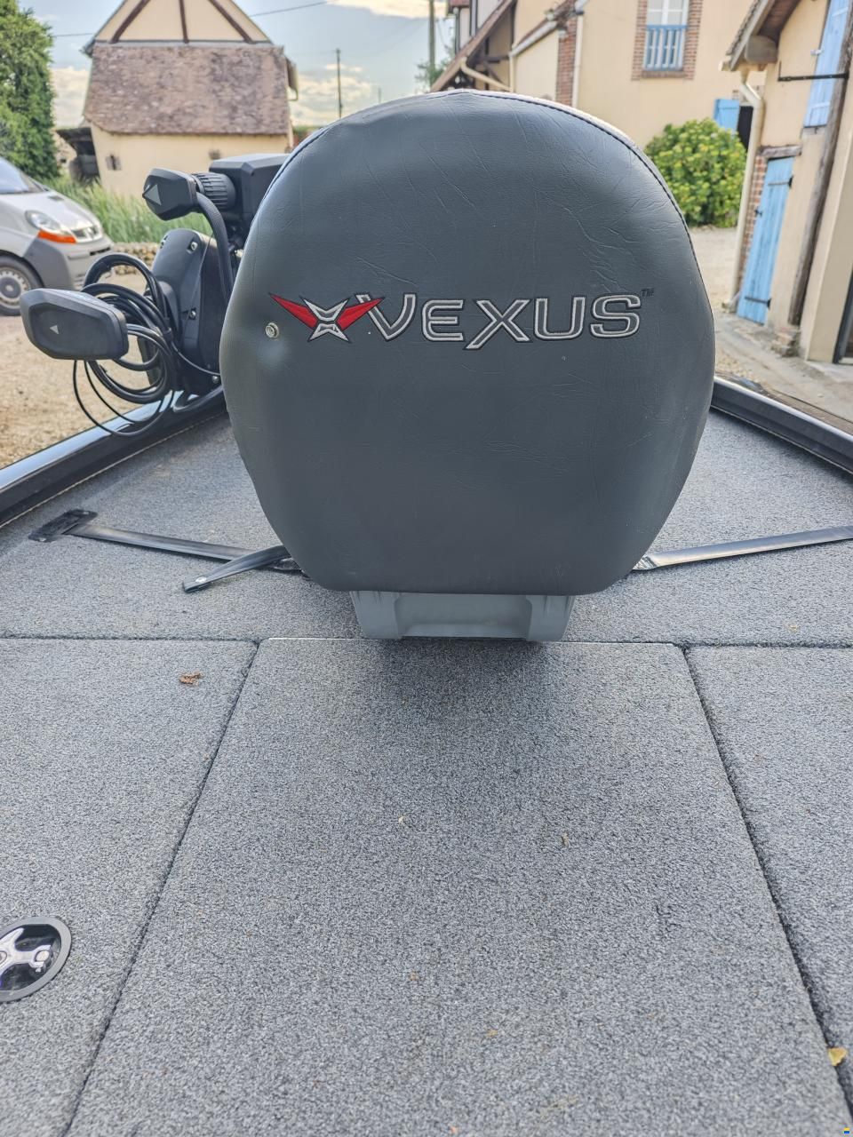 Vexus AVX 1880