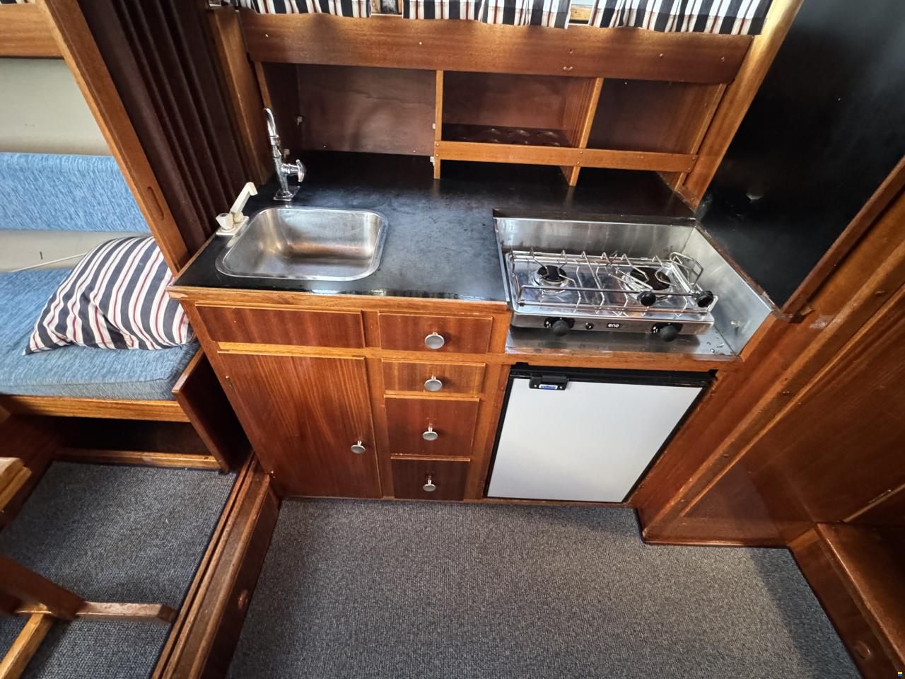 Coronet 31 Seafarer