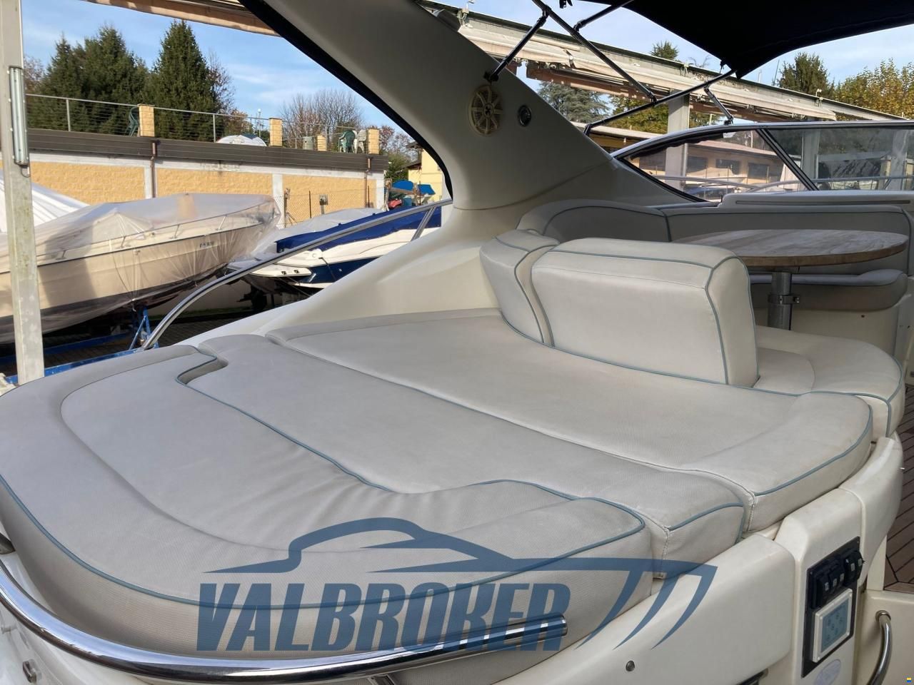 Atlantis 42