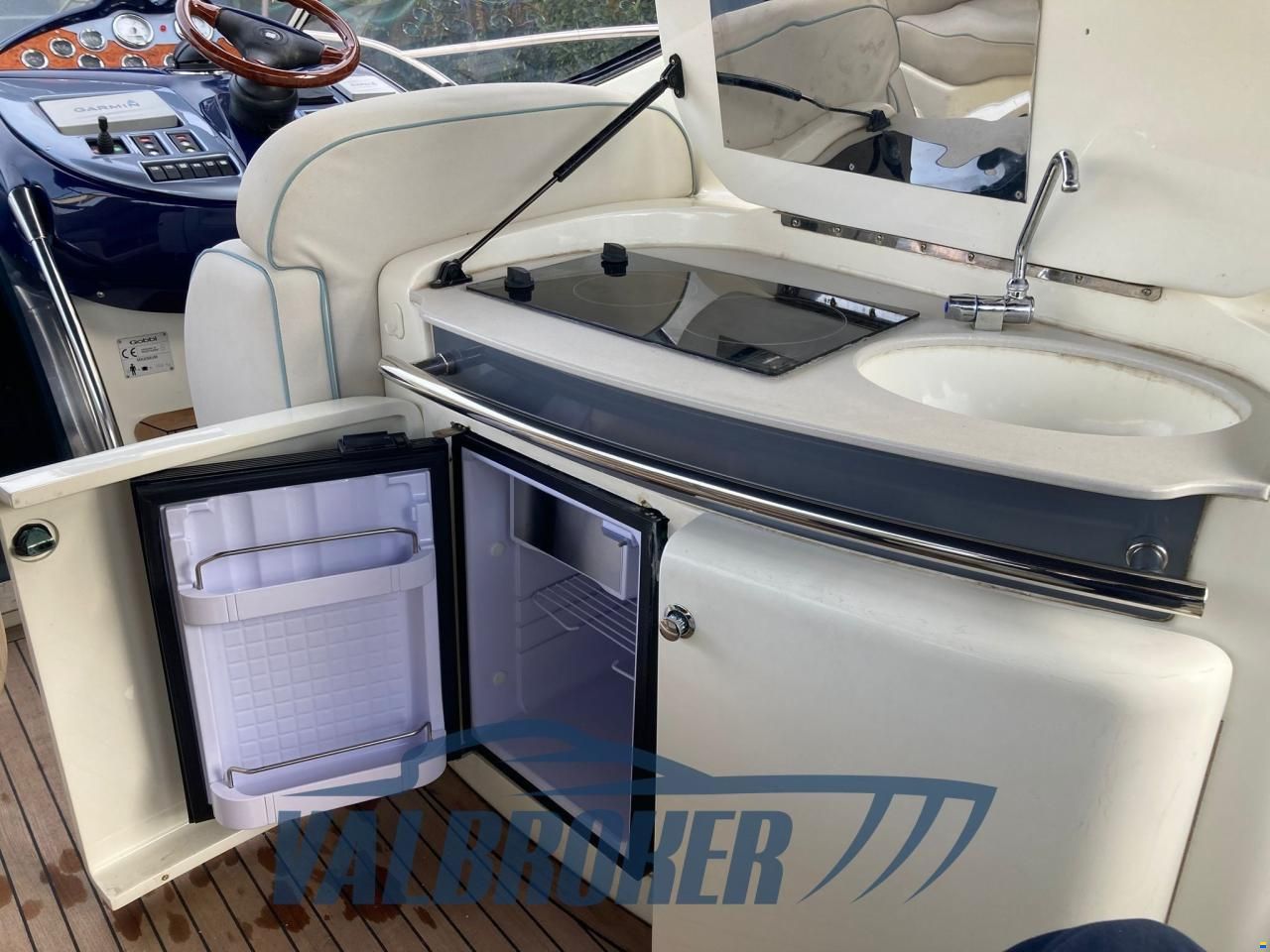 Atlantis 42