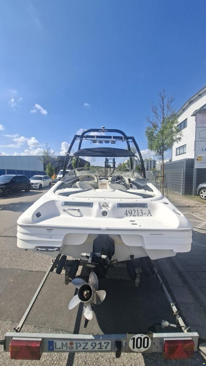 Mariah SX18 MIT WAKEBOARDTOWER, TRAILER