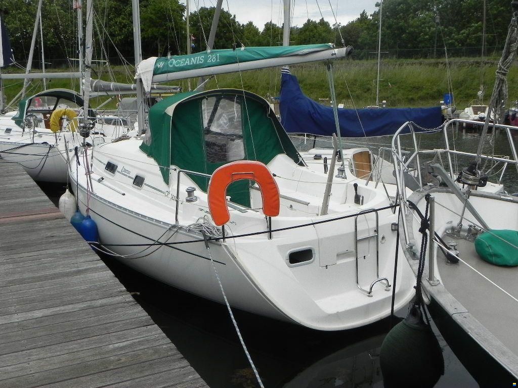 Beneteau Oceanis 281