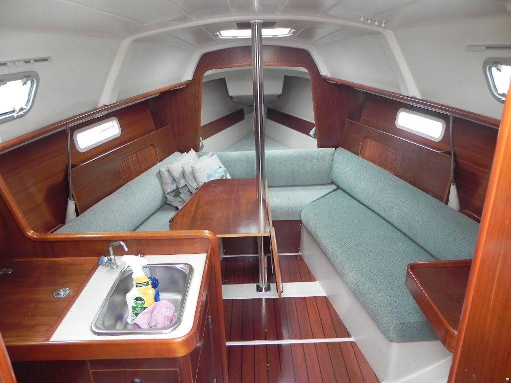 Beneteau Oceanis 281