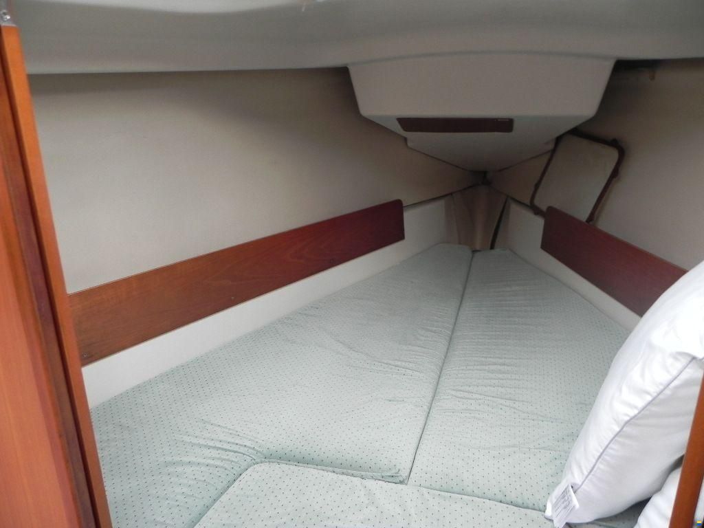 Beneteau Oceanis 321
