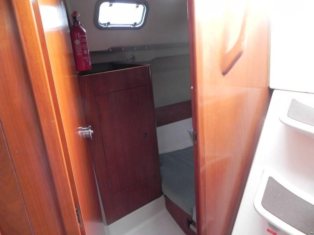 Beneteau Oceanis 321