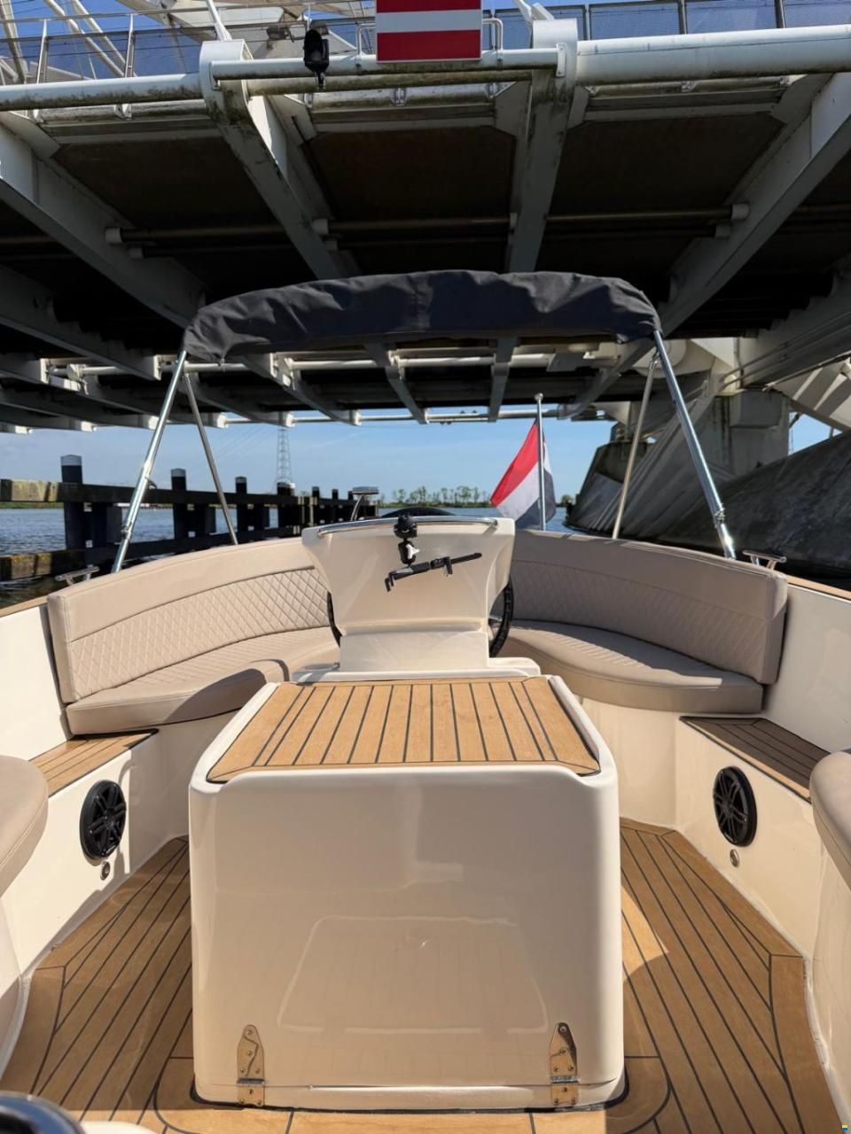 Pieterman 860 Tender