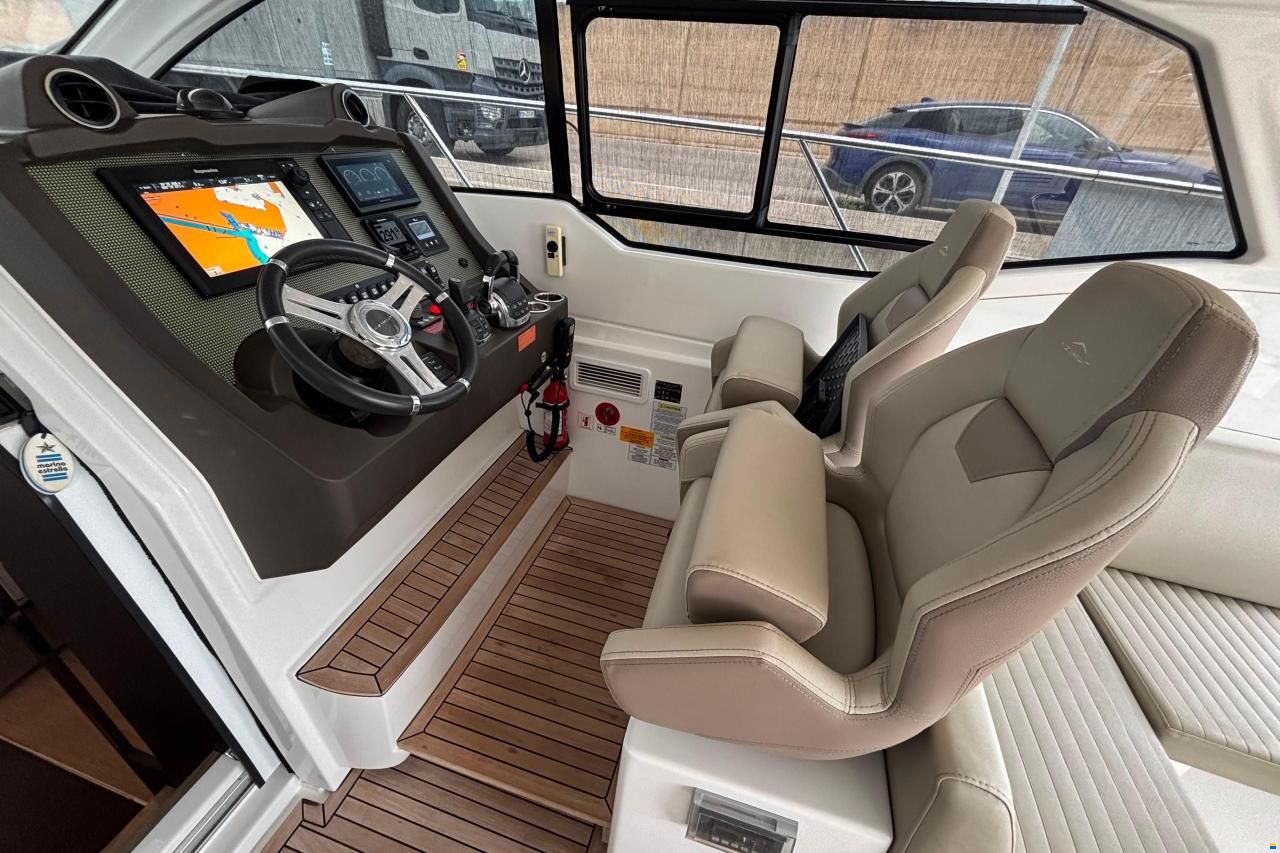 Azimut Atlantis 43