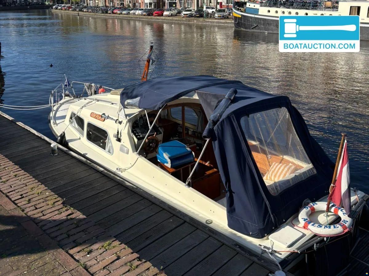 Waterland 700