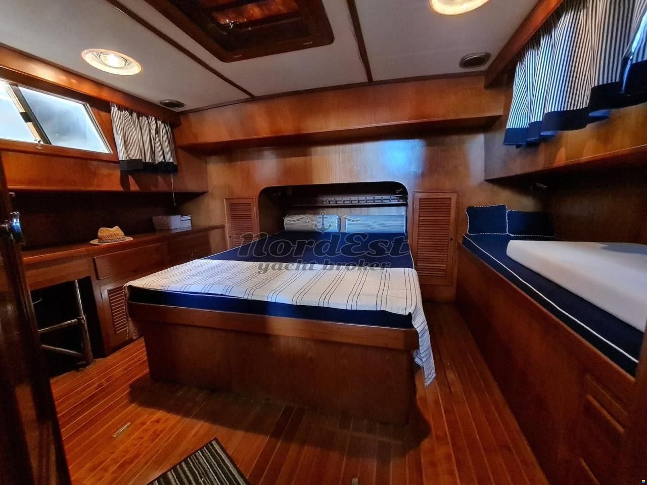 Chung Hwa Boat Hercules 125 Trawler Nave