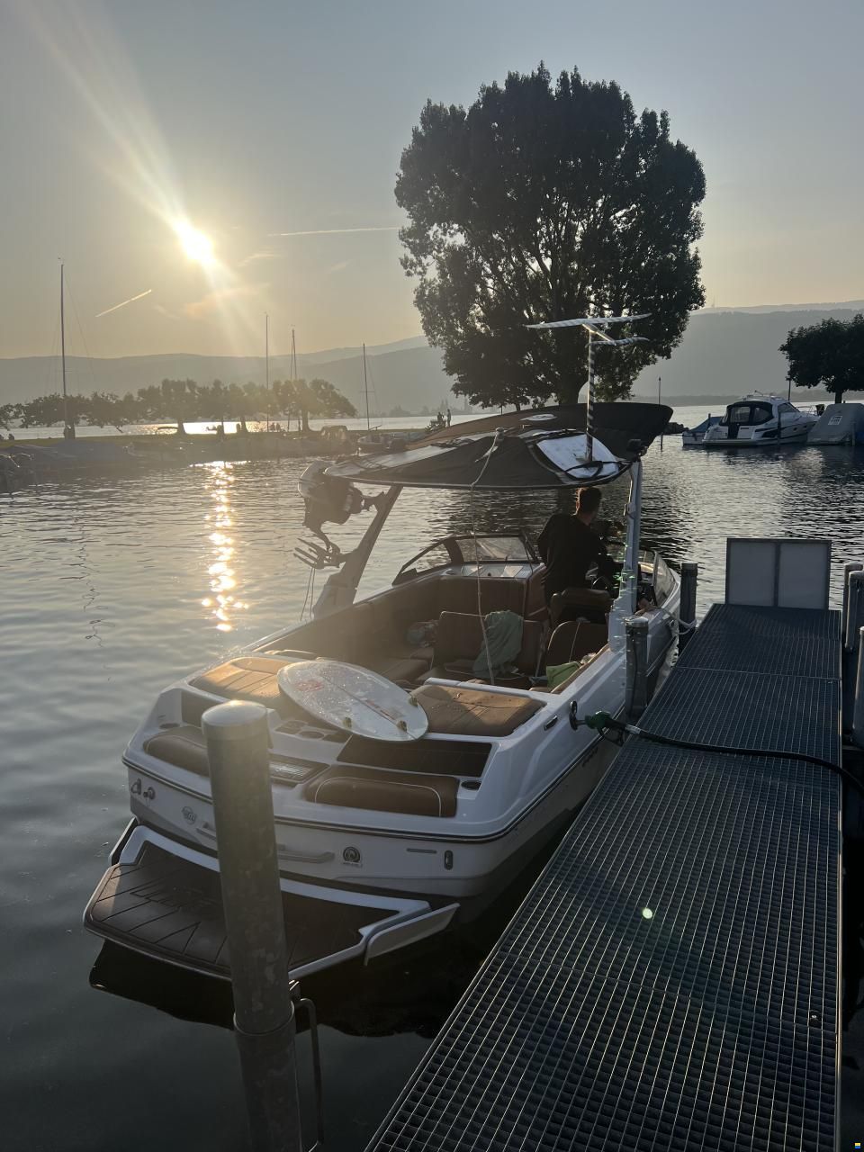 Malibu 23 LSV Wakesetter