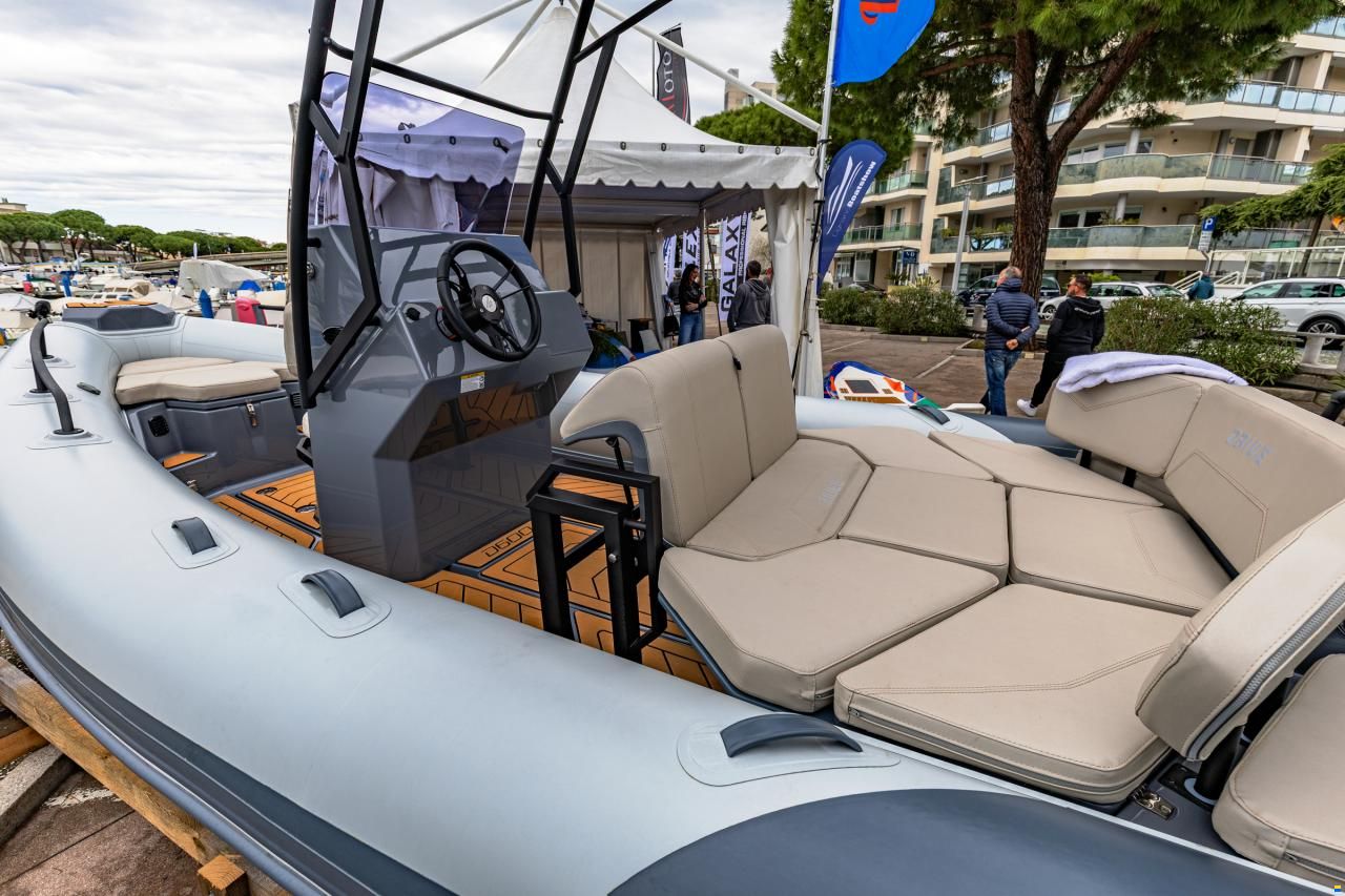 Grand D600 LUX