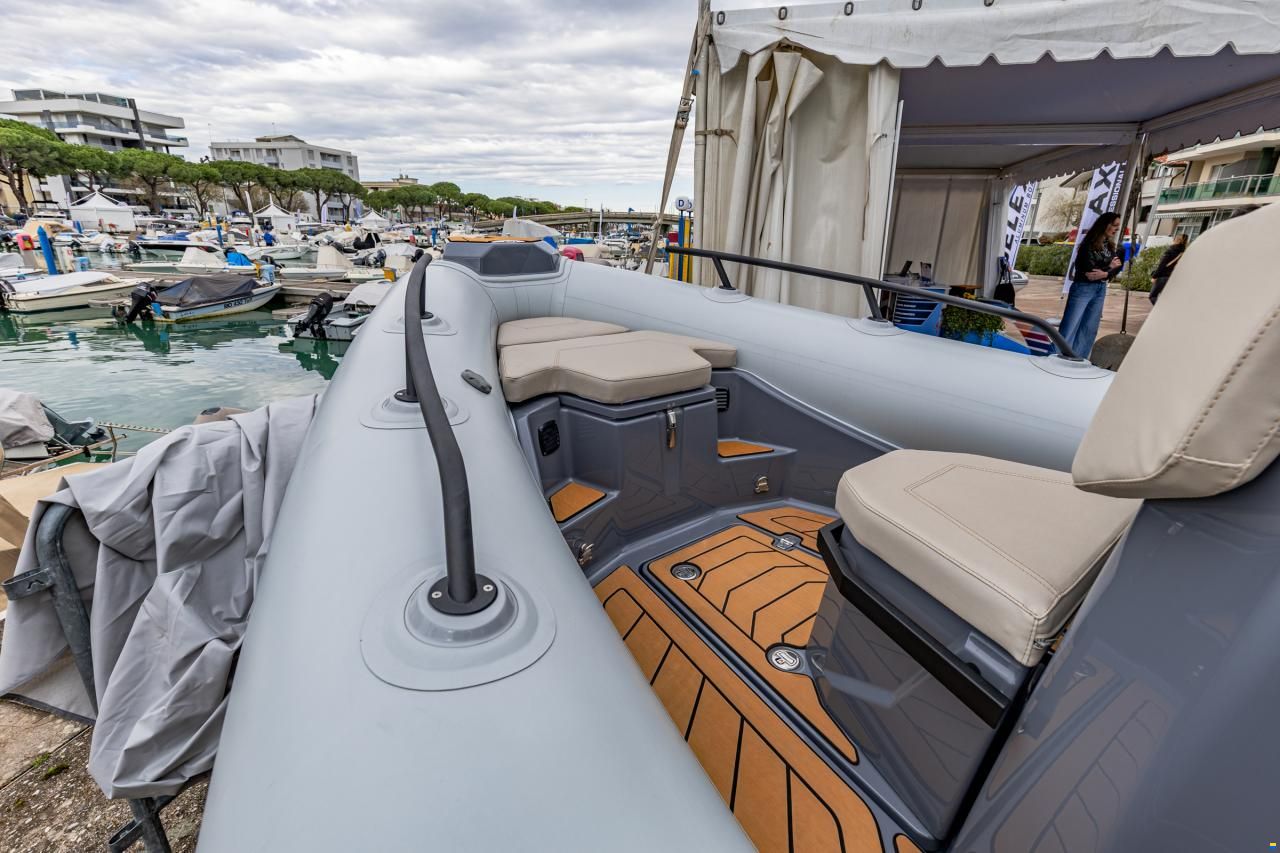 Grand D600 LUX