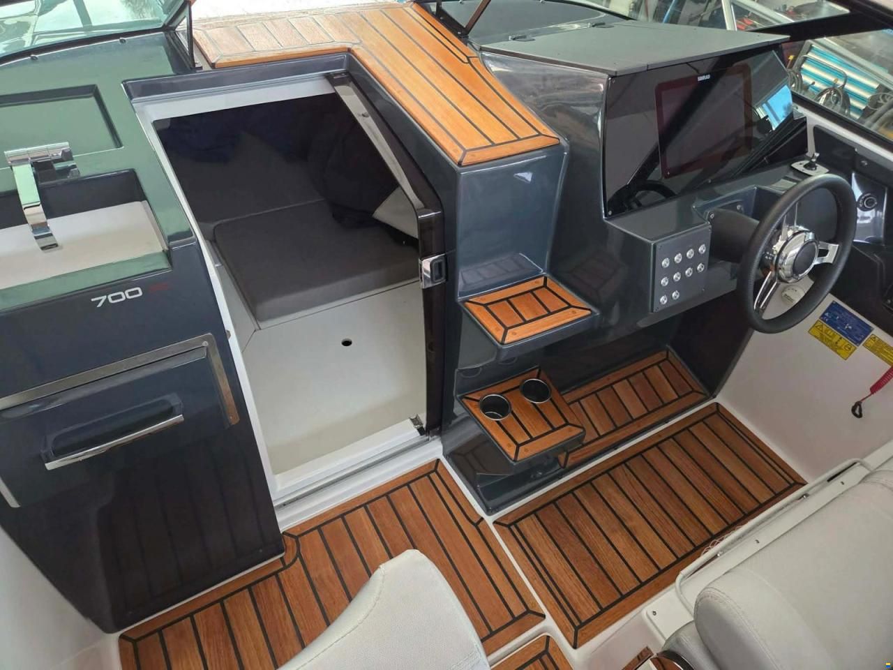Flipper 700DC