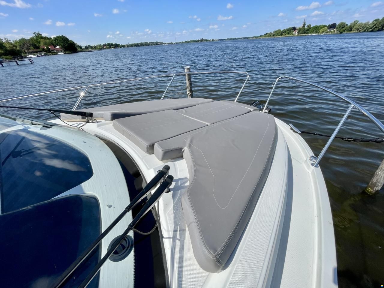 Beneteau Antares 9
