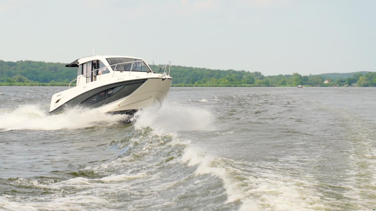 Quicksilver 905 Weekend