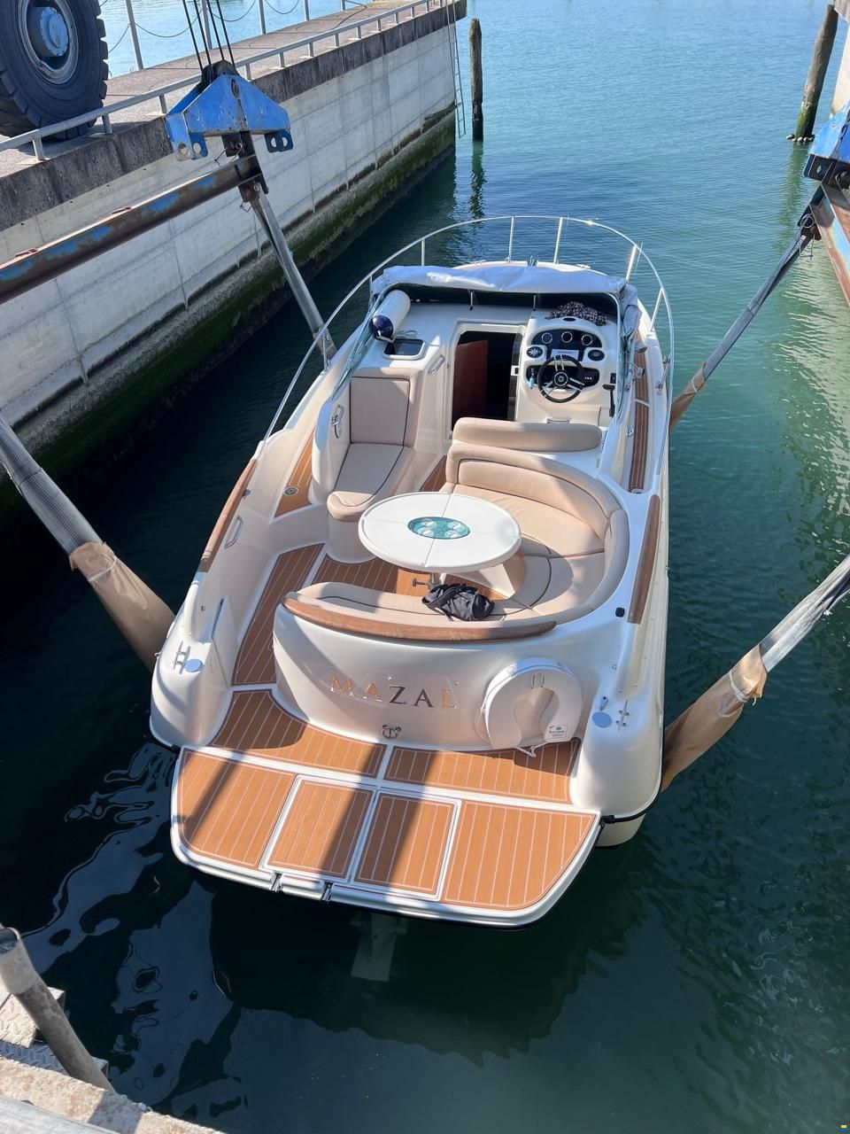 Jeanneau Leader 805