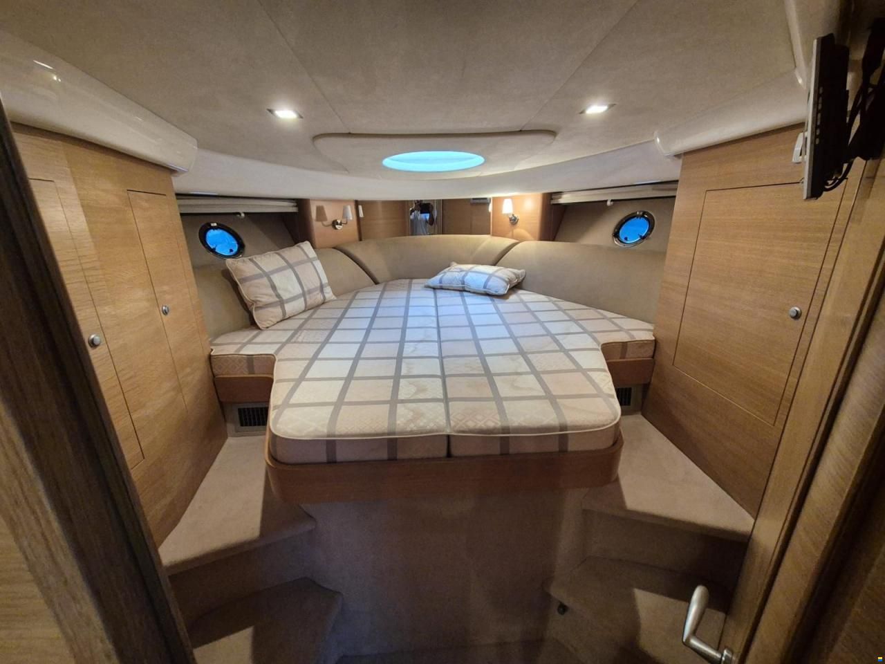 Cranchi HT Mediterranee 43