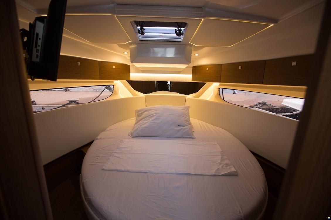 Jeanneau Merry Fisher 1095