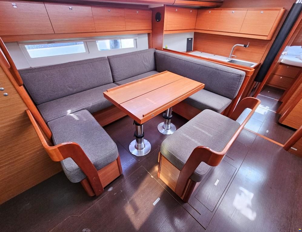 Dufour 520 Grand Large