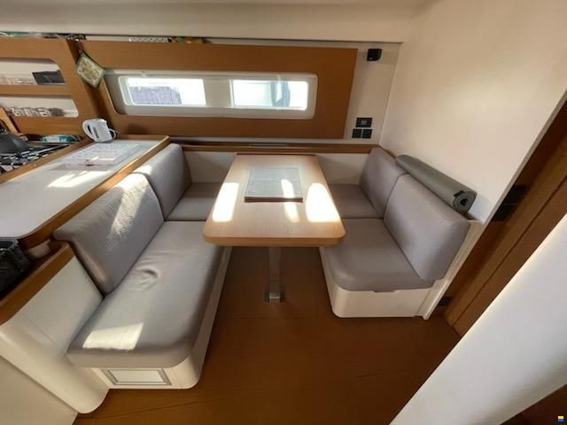 Beneteau First 53