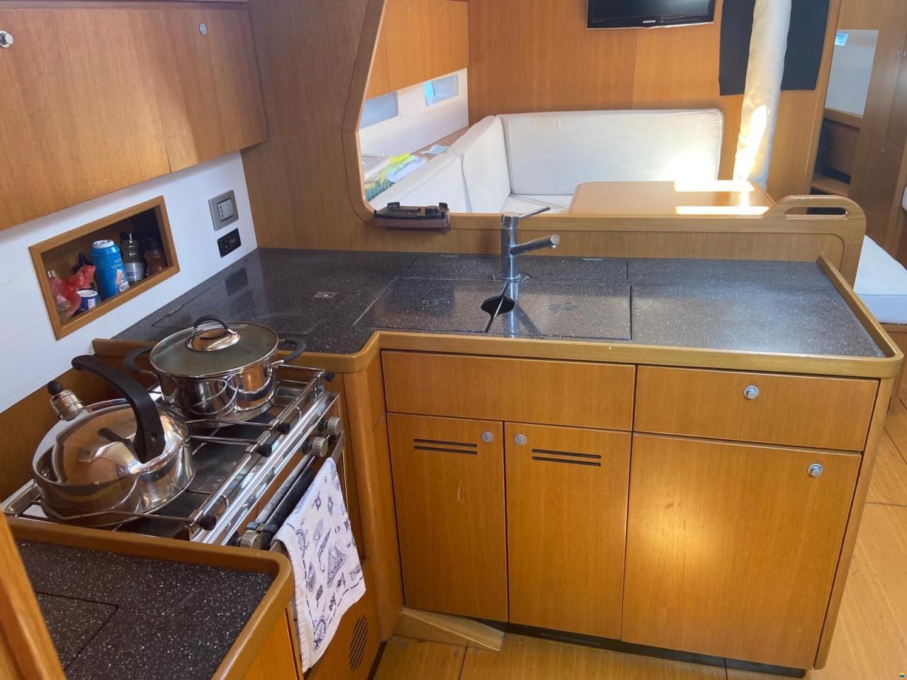 Grand Soleil 46