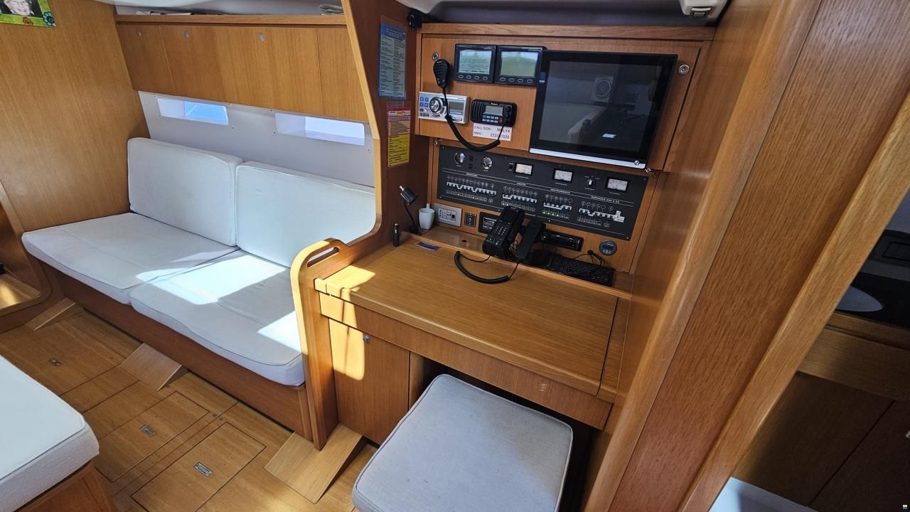 Grand Soleil 46