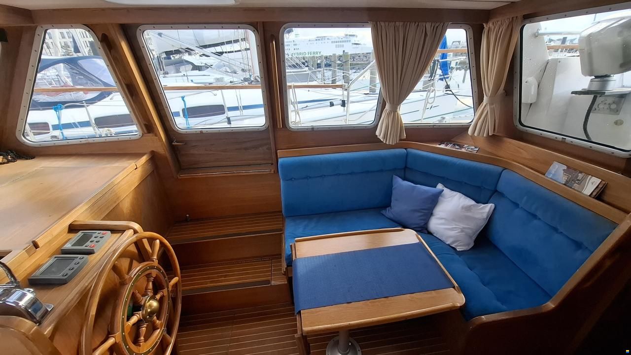 Nauticat 38