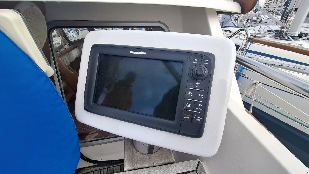Nauticat 38