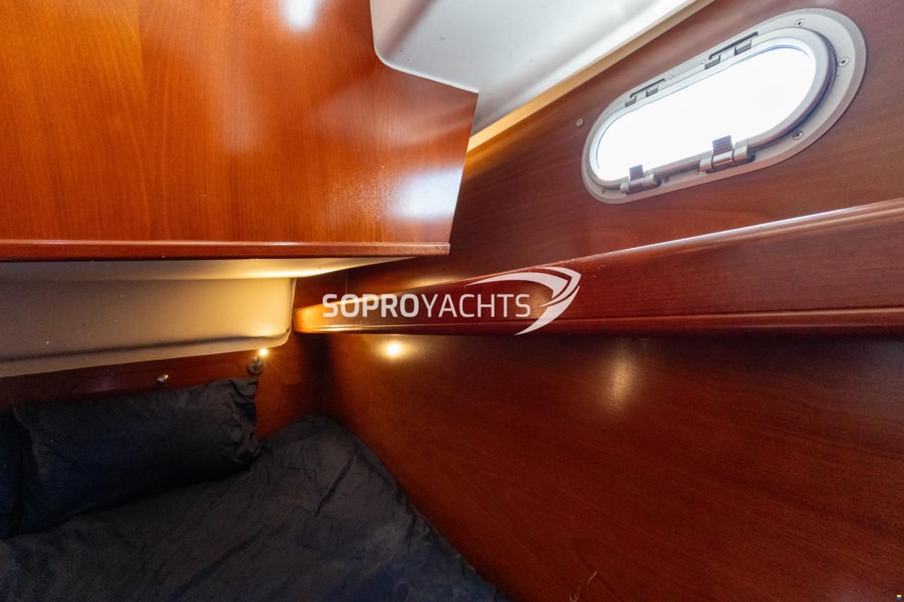Beneteau Antares 10.80