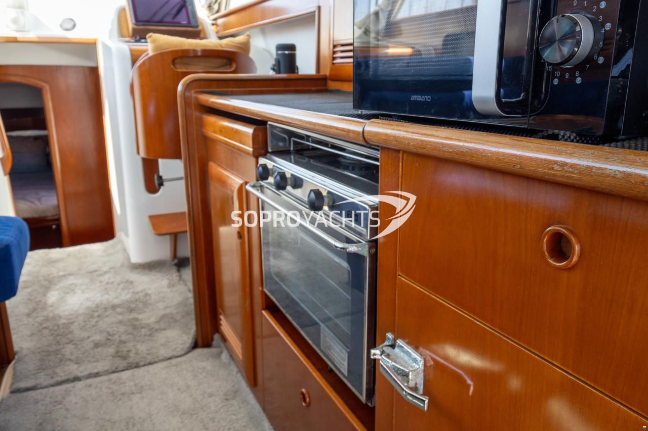 Beneteau Antares 10.80