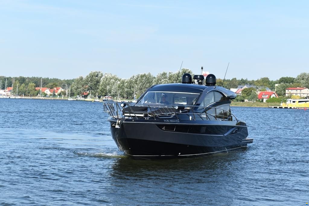 Galeon 430 HTC