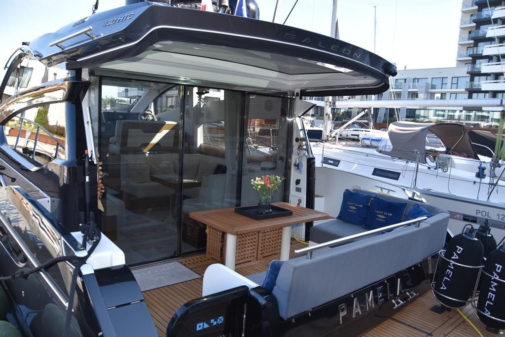 Galeon 430 HTC
