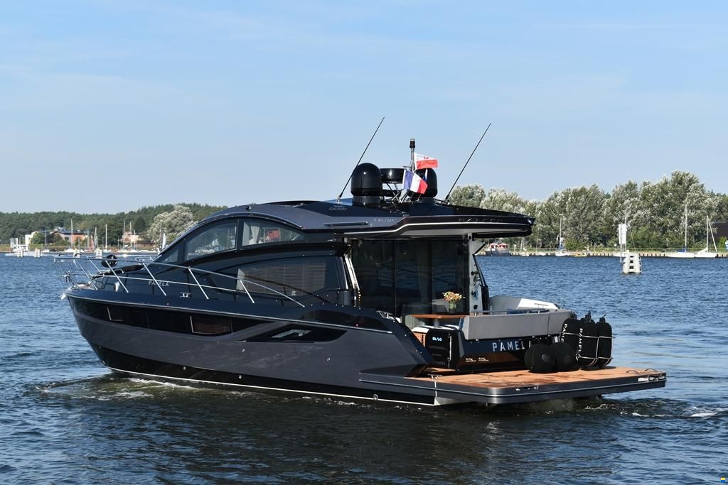 Galeon 430 HTC