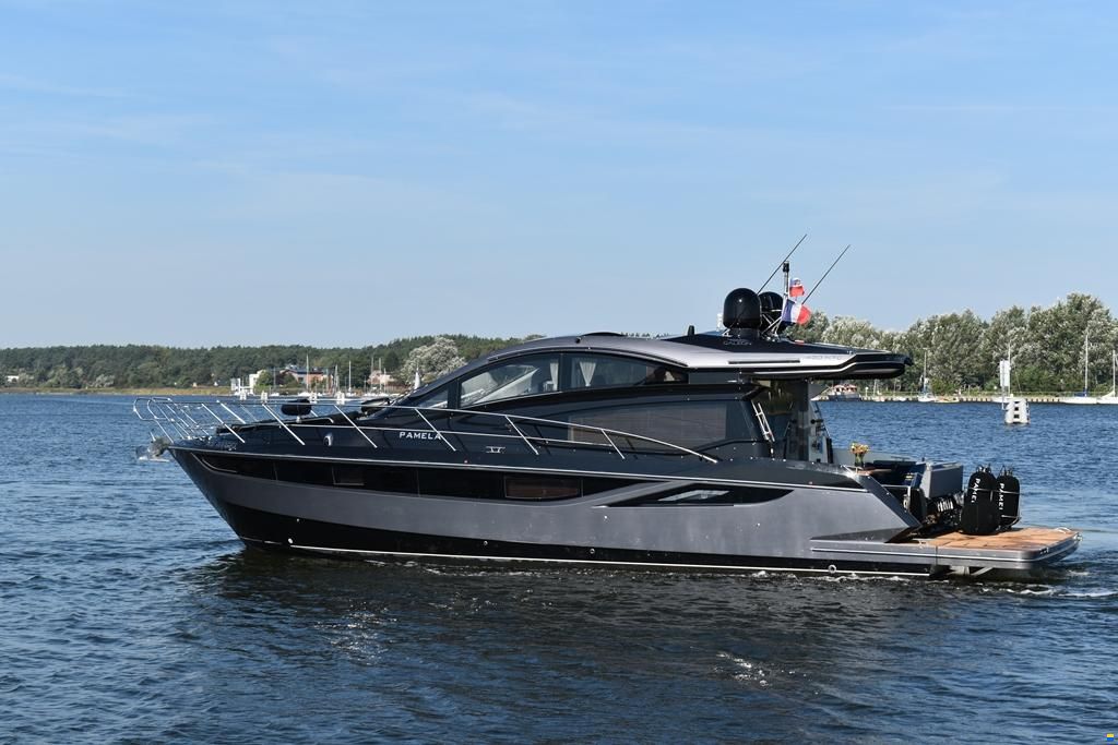Galeon 430 HTC