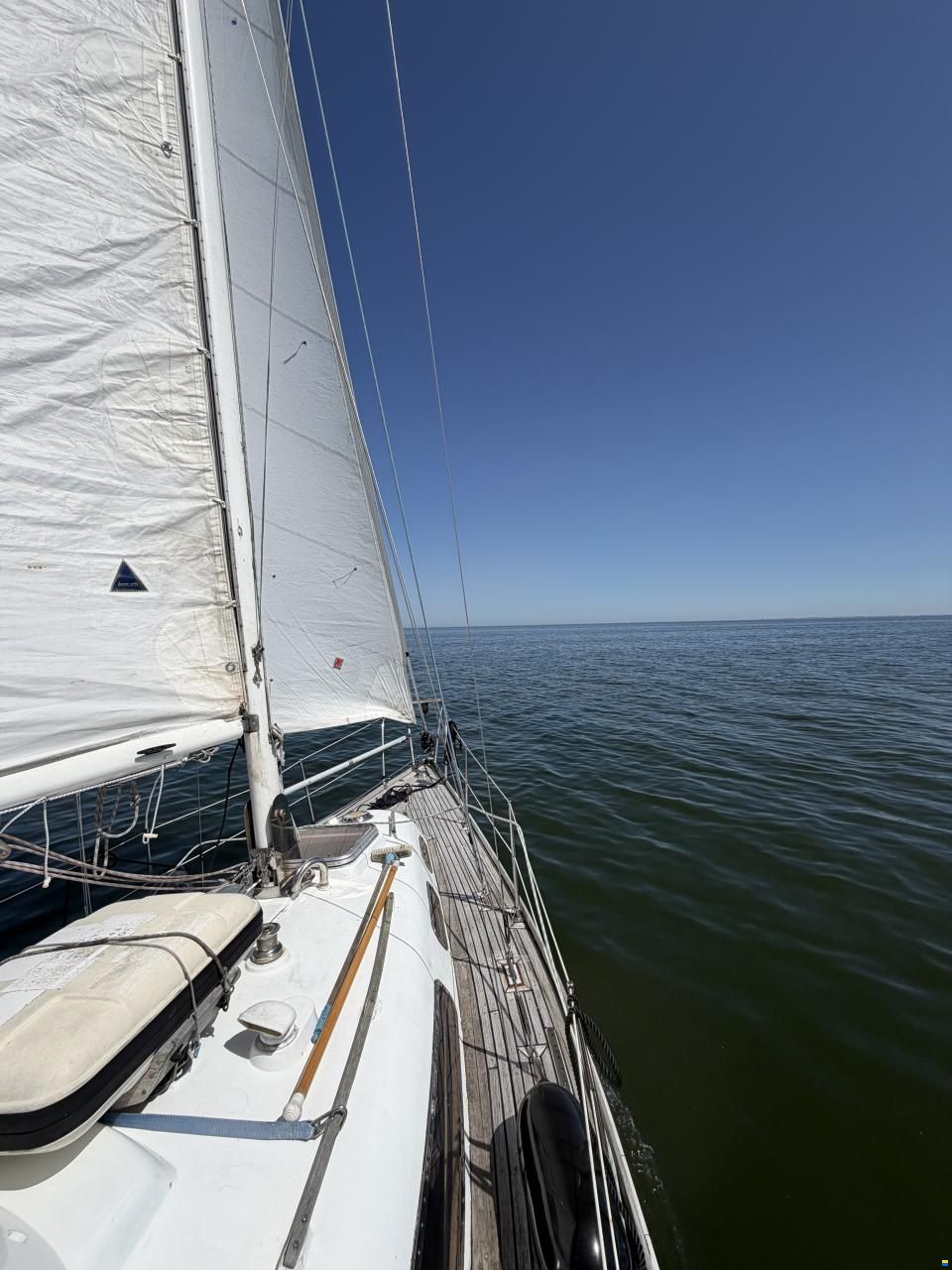 Defender 32
