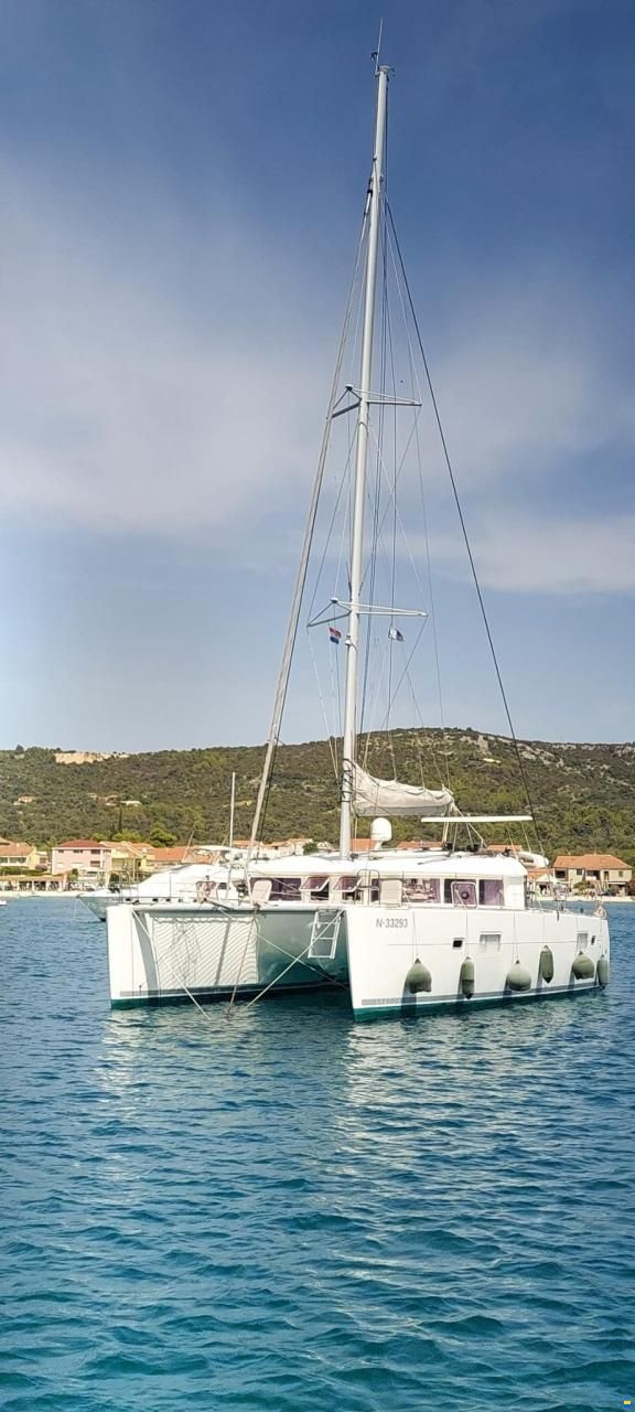 Lagoon 400 EIGNERVISION