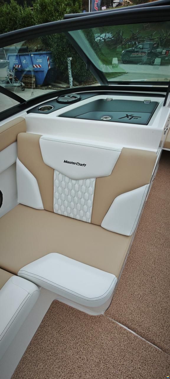 MasterCraft XT23