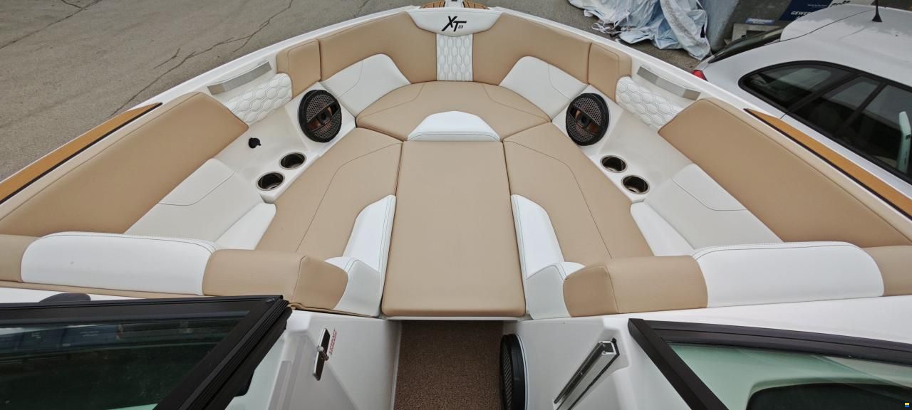 MasterCraft XT23