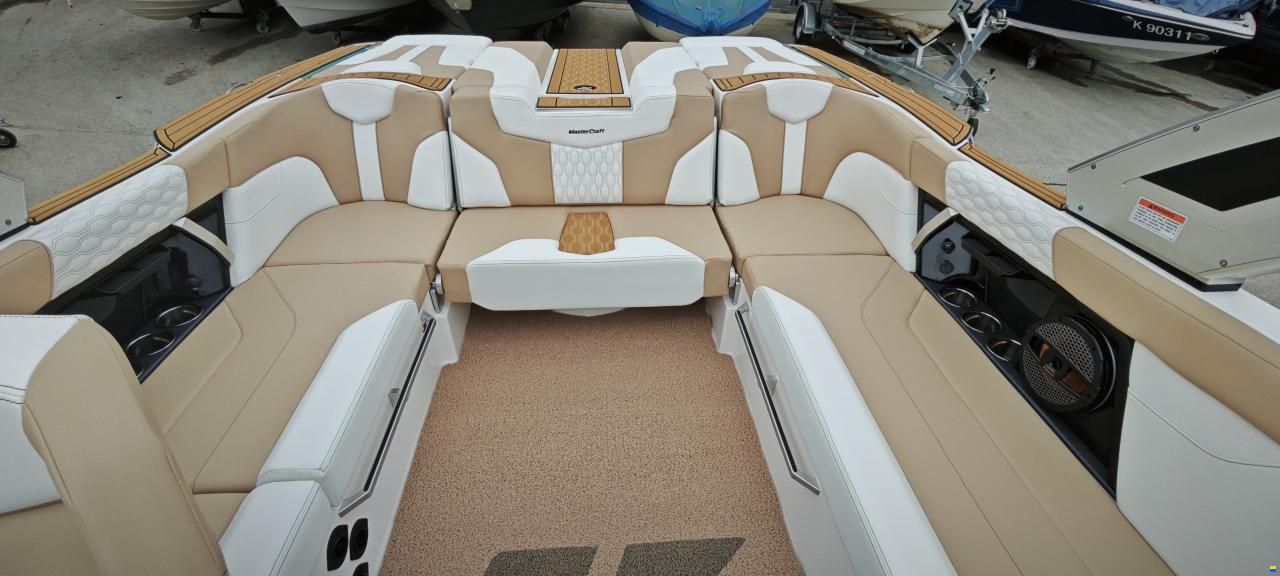 MasterCraft XT23