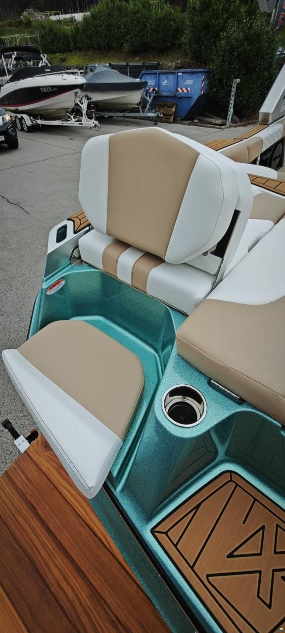 MasterCraft XT23