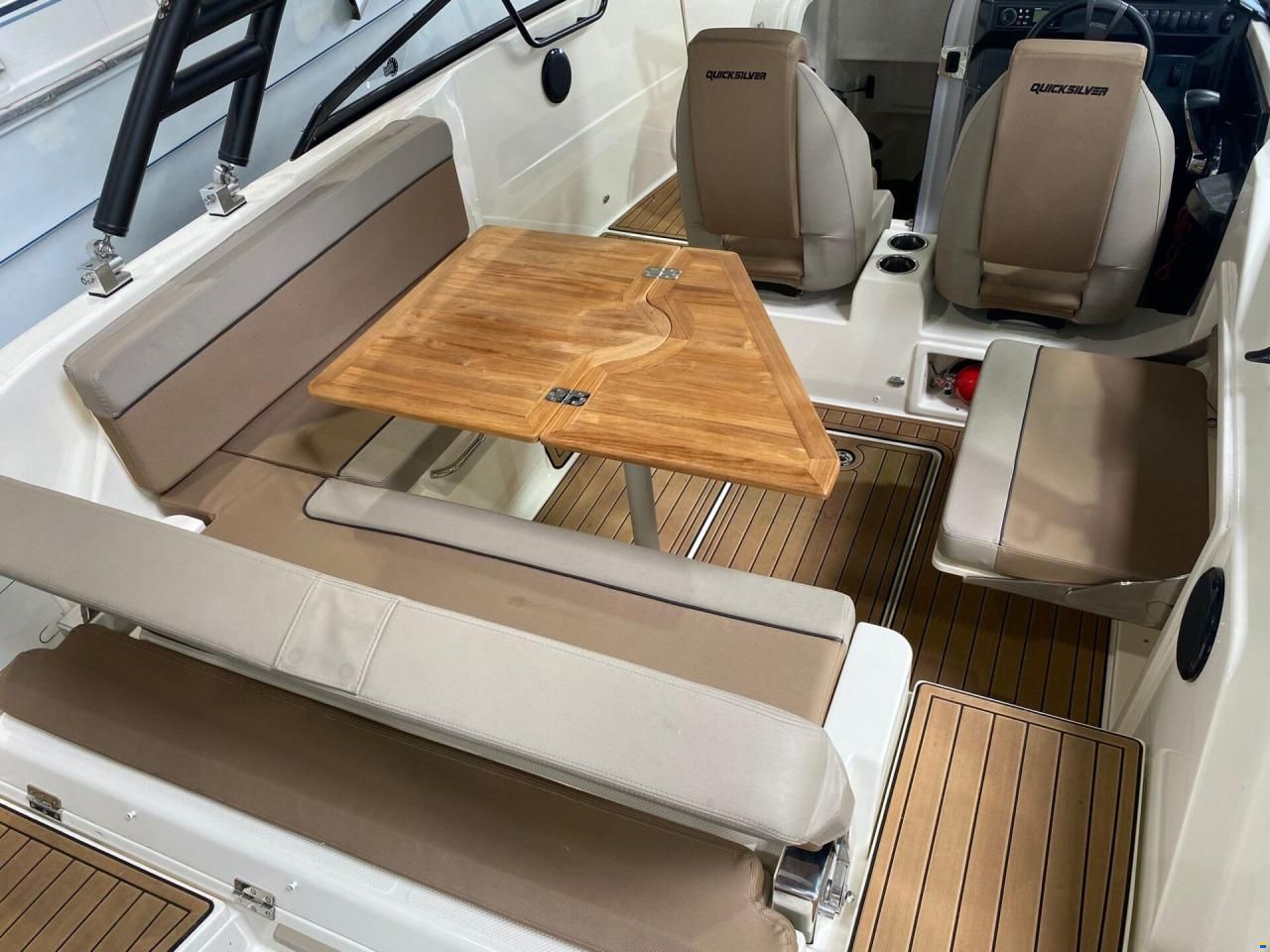 Quicksilver 675 BR