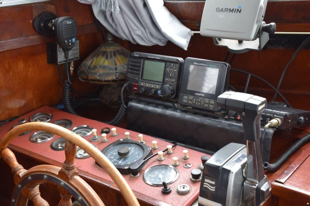 Veha Commodore 10.50