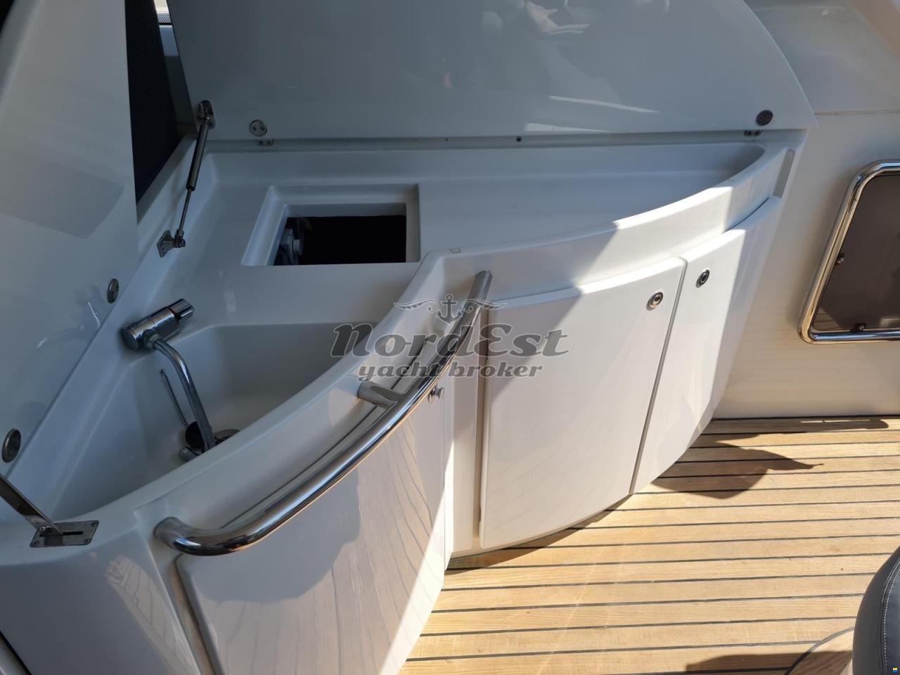 Pershing 50 HT hard top (Arneson)