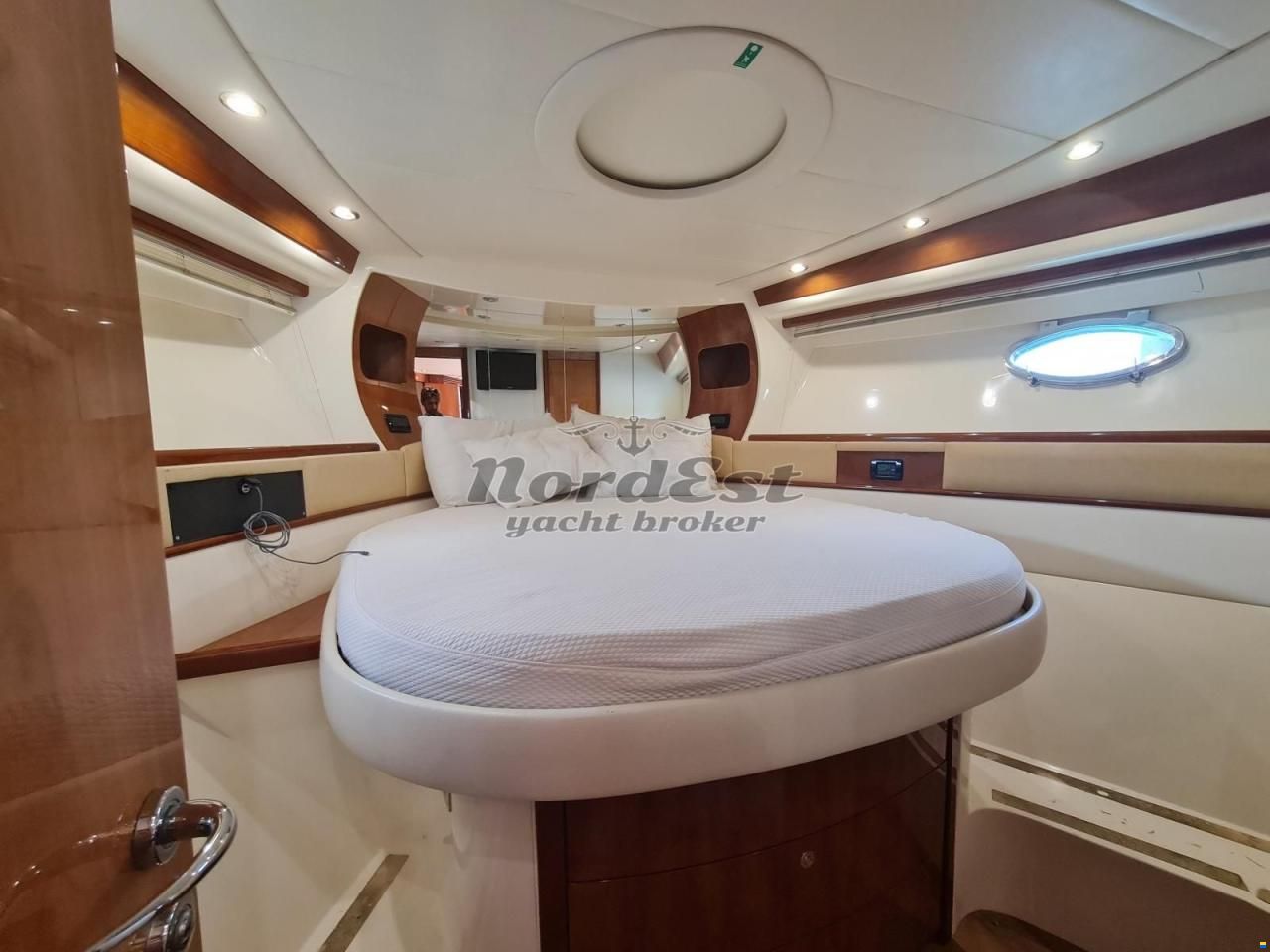 Pershing 50 HT hard top (Arneson)
