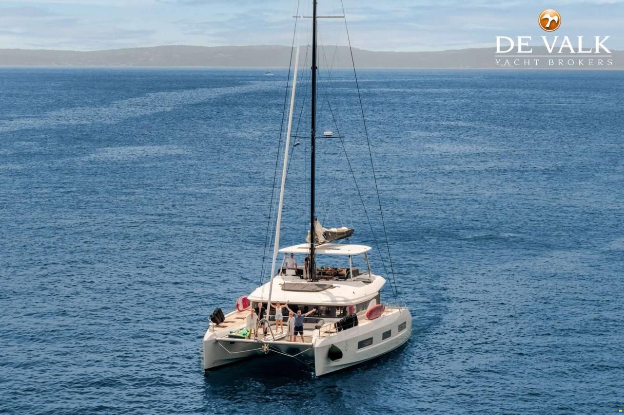 Lagoon 55