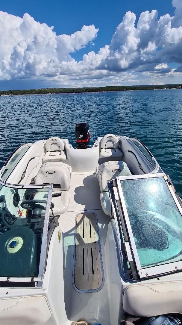 Celebrity Bowrider 181BR