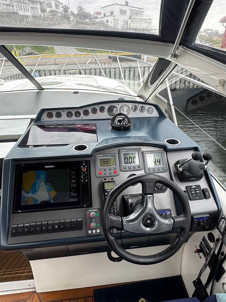 Princess V42